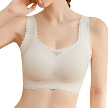 Load image into Gallery viewer, MaxUplift Comfort Scallop Push In Wireless Bra 1 | FINALLYBRA